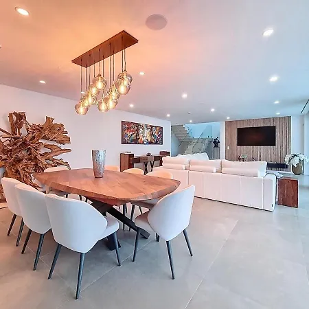 Дом отдыха Barthelemy Ericeira Luxury