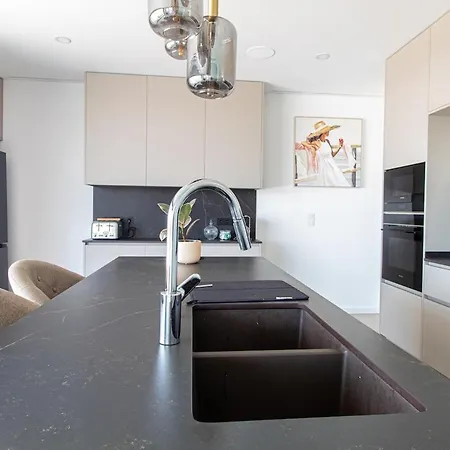 Barthelemy Ericeira Luxury Holiday home Santo Isidoro