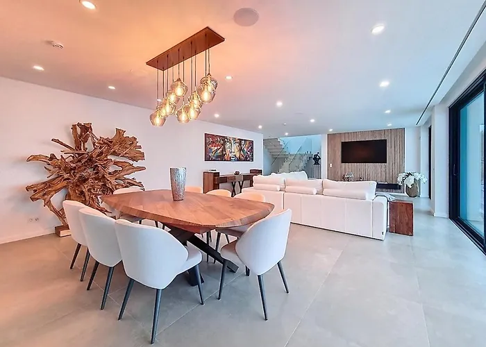 Дом отдыха Barthelemy Ericeira Luxury